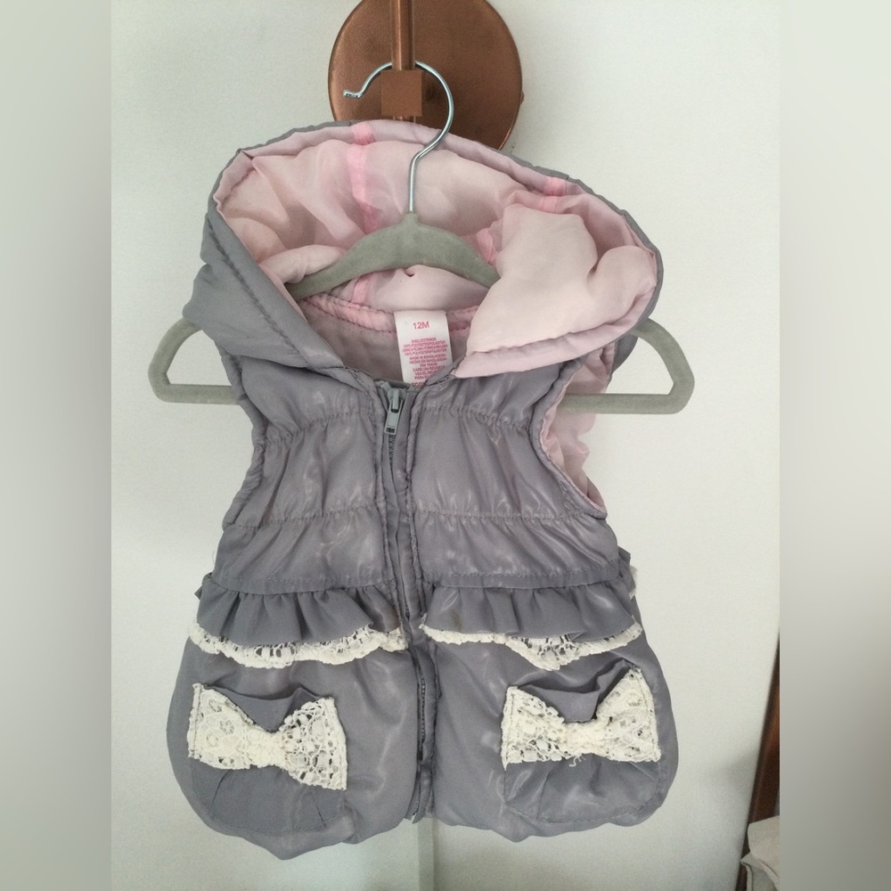 Gray puffer vest 12 month